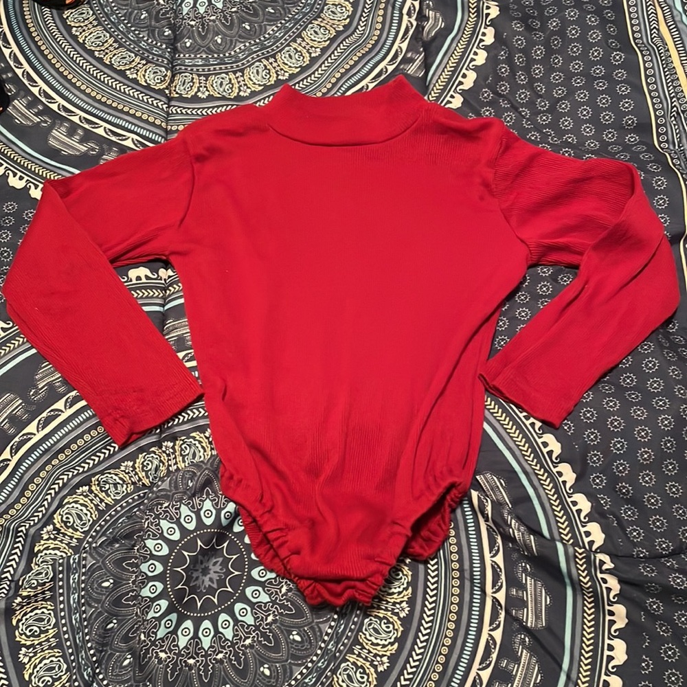 Children’s 2 piece dress and onesie/romper set, child size 5 - Picture 5 of 9
